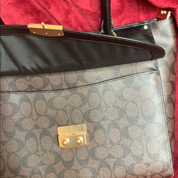 Coach Monogram Leather Tote - New - Picture 3 of 6